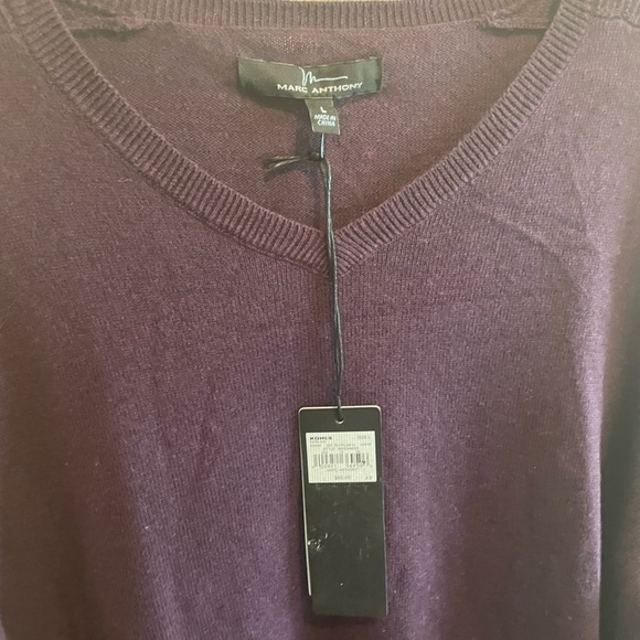 Marc Anthony Sweater Men’s size Large L v-neck with tags new nwt - Picture 3 of 6
